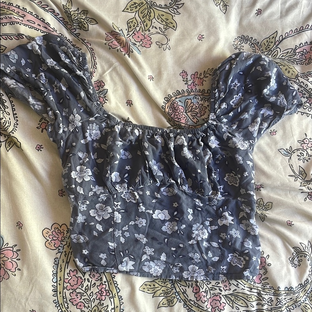 Hollister Blue and White Puff Sleeve Blouse